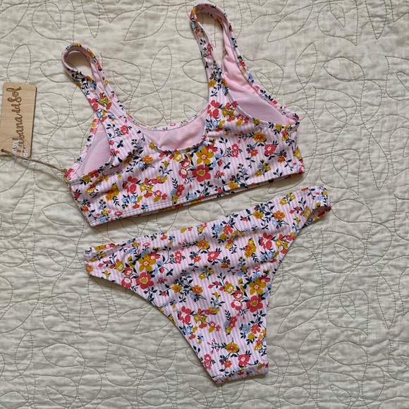 🌸FLORAL BIKINI🌸 - Picture 4 of 4